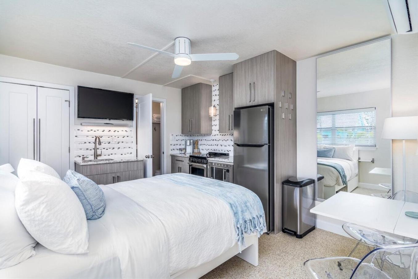 Boutique Vacation Rental Complex At Beach Коко Бийч Екстериор снимка