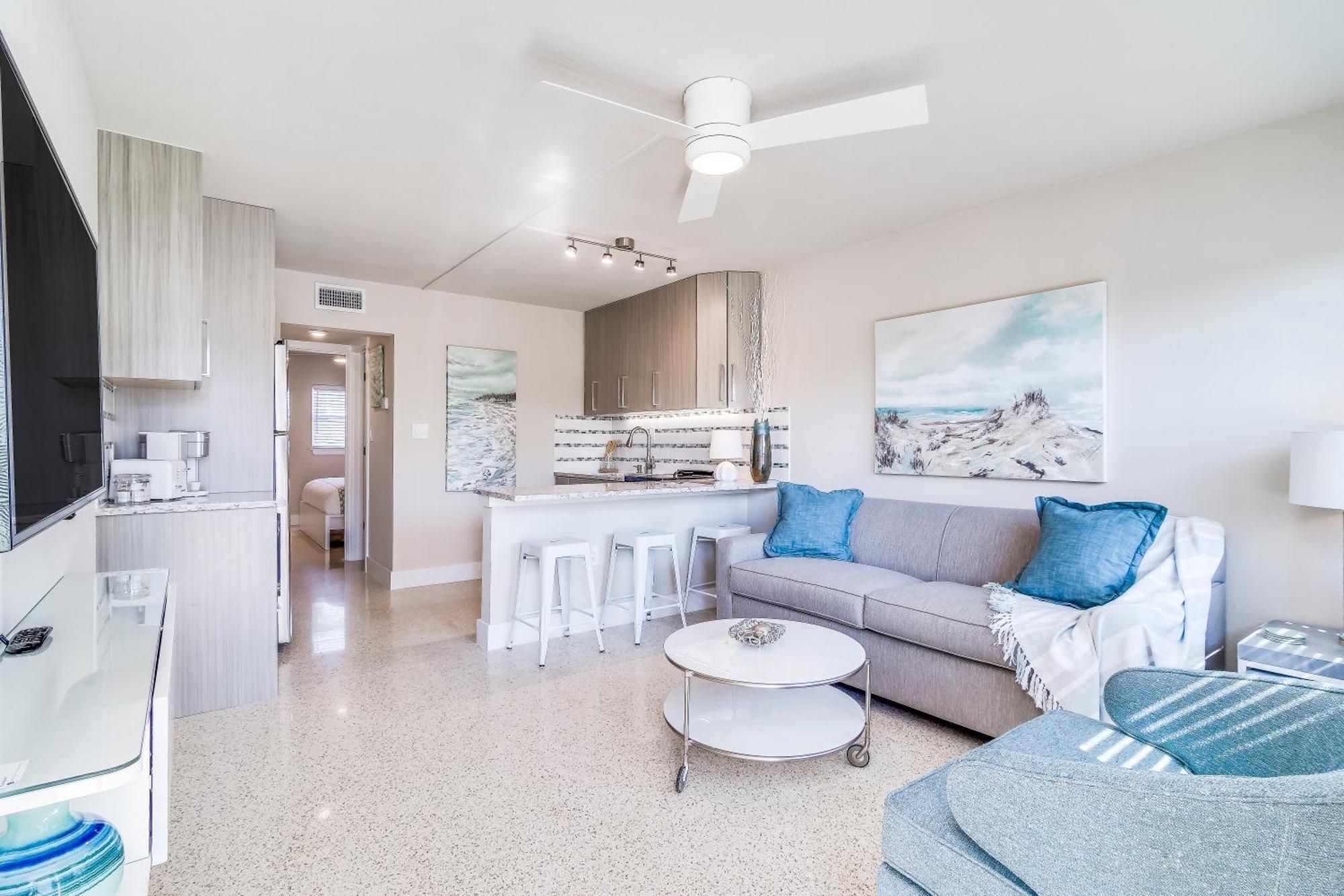 Boutique Vacation Rental Complex At Beach Коко Бийч Екстериор снимка